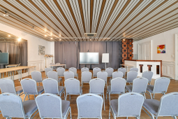 BRIT HOTEL ROANNE - Le Grand Hotel