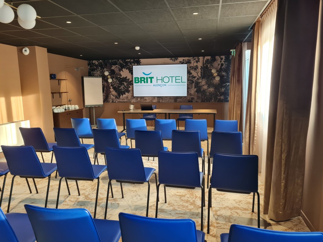 Brit Hotel Alençon - Salle Séminaire