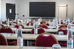 Brit Hotel Confort Angers Parc Expo - L'Acropole