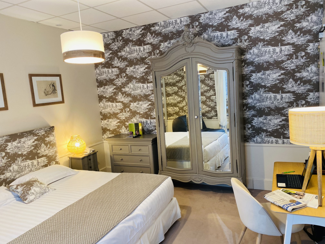 Brit Hotel Bagnoles de l'Orne Chambre