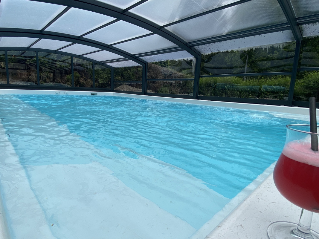 Brit Hotel Bagnoles de l'Orne Chambre piscine
