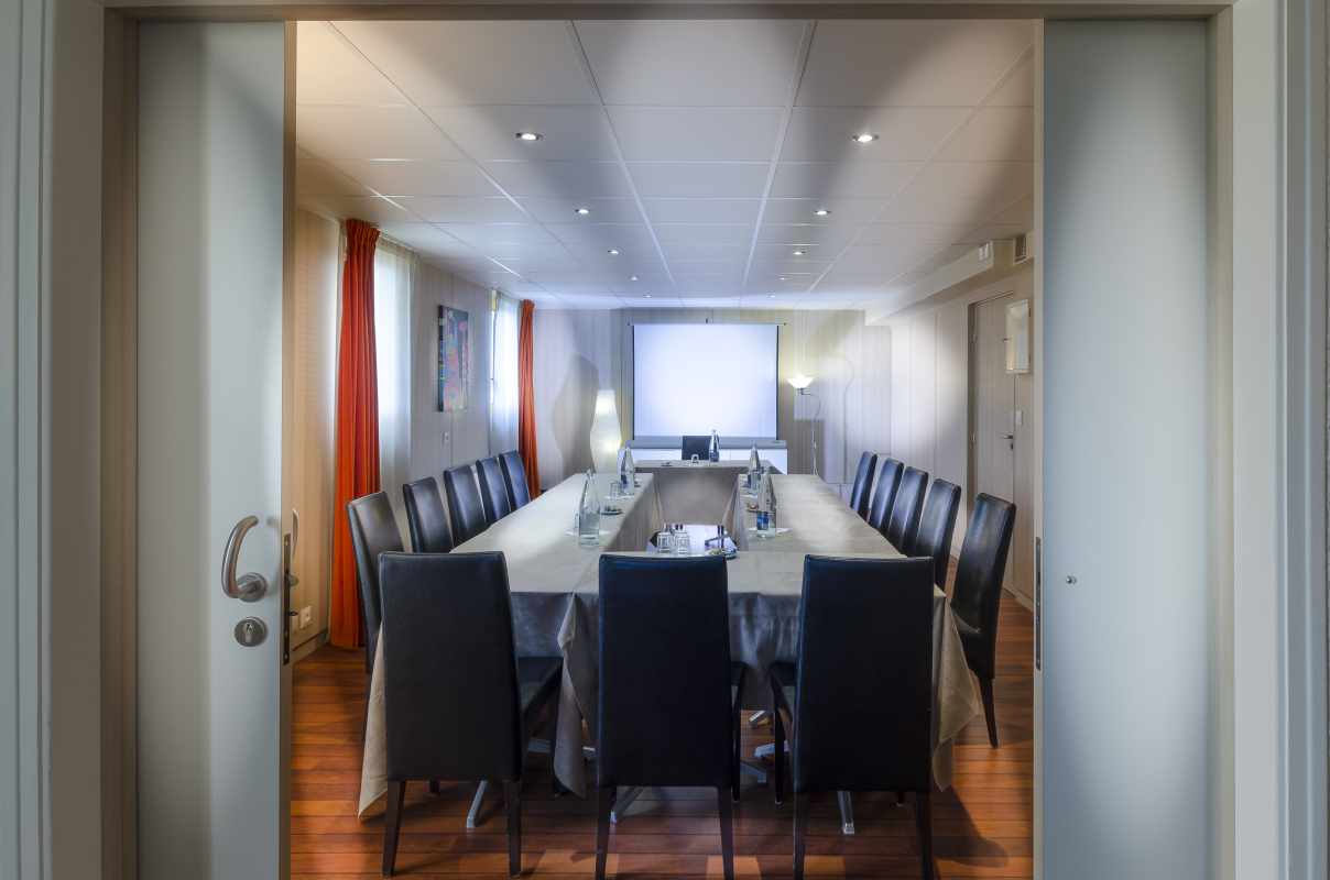 BH Quimper - Le Kerodet photo salle Brocéliande