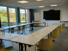 BRIT HOTEL REIMS CROIX BLANDIN