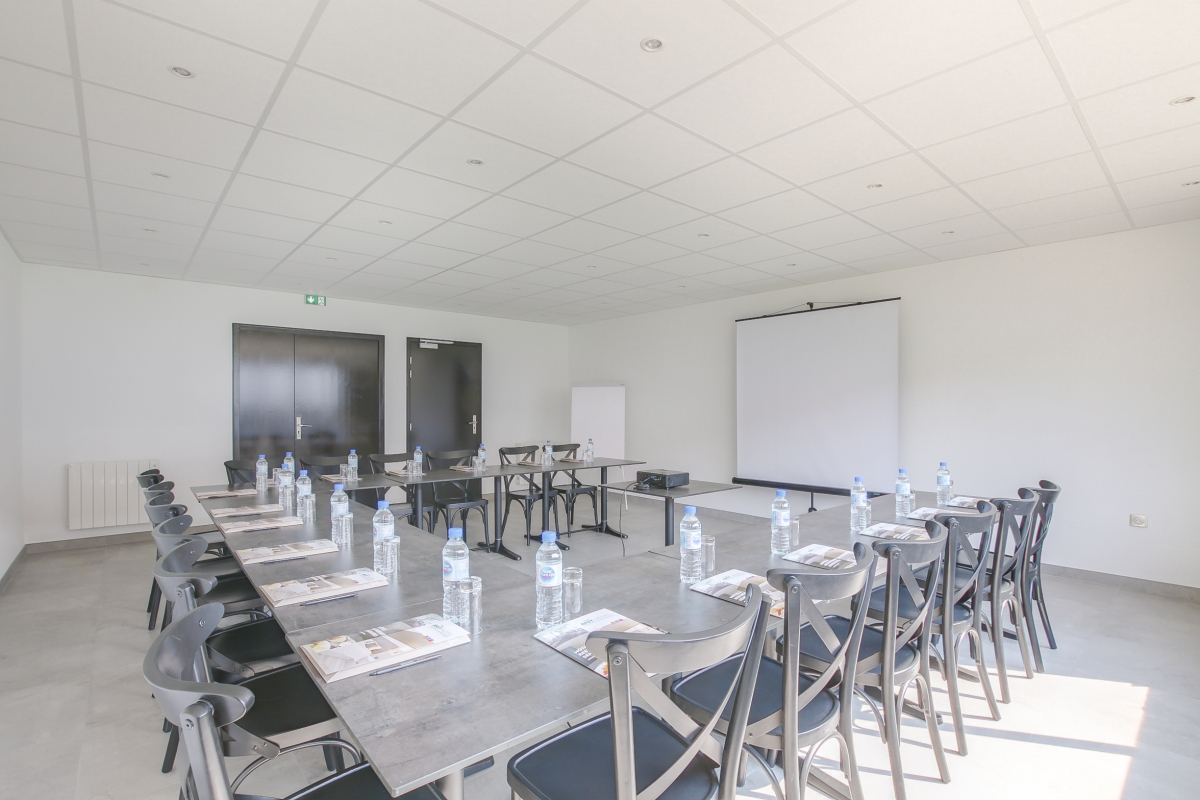 Brit Hotel La Neuvillette - Salle séminaire