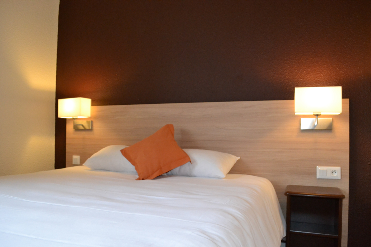 Brit_Hotel_Tours_Nord_Chambre