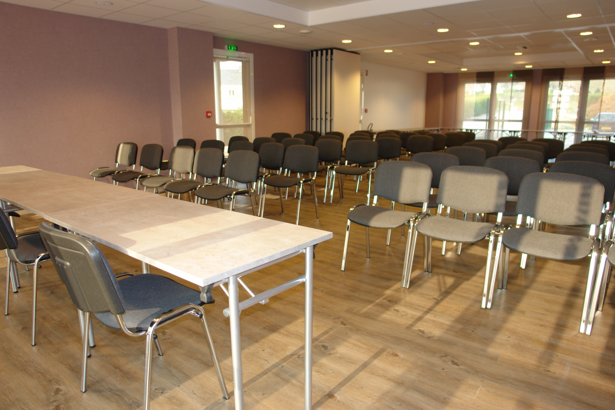 Brit Hotel Vannes Seminar